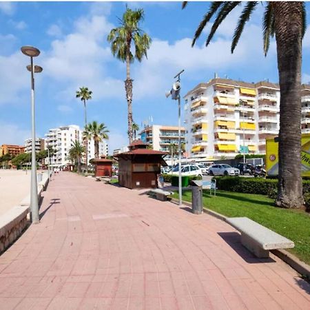 One Bedroom Flat In Fenals Lloret De Mar For 4 People Exterior photo